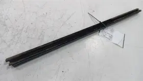 834.CH2D16 DODGE Right Front Weather Strip Interior Dart #2