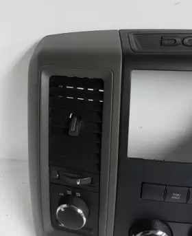 P68026055AB DODGE Center Dash Radio Climate Control Vent Ram #2