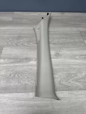 76911JJ50A INFINITI Convertible Right Pillar