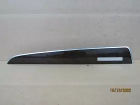 8R1853190 AUDI Dash Glove Box Molding Q5