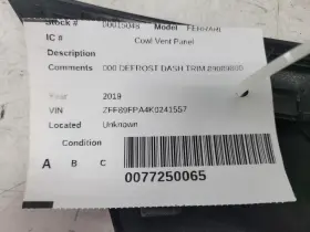 89089800 FERRARI Portofino Defrost Vent Panel #2