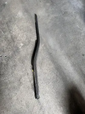 1521452-BE FORD Front Right Door Window Belt Molding F250