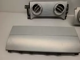225.FD1H07 FORD Deluxe Dash Air Vent Bezel Set Mustang #3