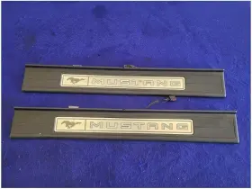 297.FD1I16 FORD Door Sill Scuff Plates S550 Gt Mustang
