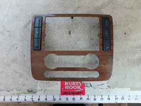 47805332 FORD Freestar Radio Temperature Control Dash Bezel