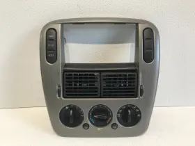4L24-7804302 FORD Radio Bezel Ac Climate Control Explorer