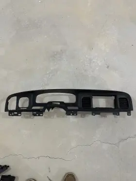 6W73-54044D70-ACW FORD Dash Bezel Crown Victoria Marquis