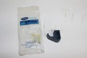 74454A24 FORD Nos Wagon Rh Interior Luggage Cover Retainer