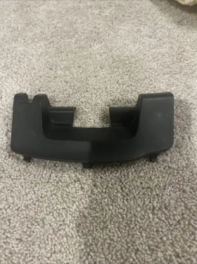 CJ54-S045J40-AC FORD Center Console Lid Latch R3 Escape
