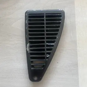 D0ZB-65280B63-A FORD Left Door Jamb Vent Mustang Cougar