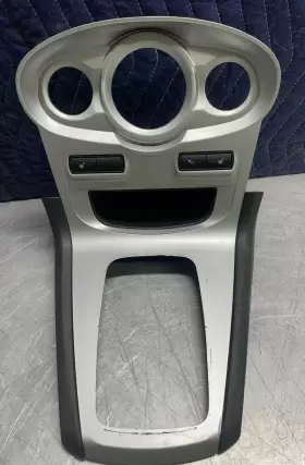 D2BB-18D422-AB FORD Heater Control Shifter Bezel Storage