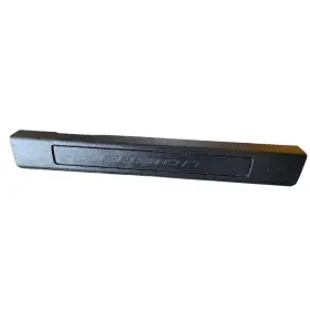 DS7Z-5413208-AB FORD Front Right Passenger Lower Sill Scuff