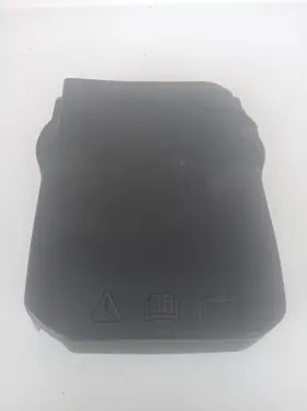 EJ7B-10A659-BB FORD ESCAPE Battery Lid Cover Panel Focus