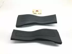 FB53-7813244 FORD Left Right Rear Door Sill Scuff Plate X2