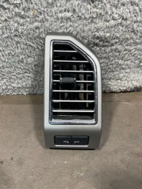 FL3B190696 FORD Left Driver Front Dash Hvac Air Vent Grille