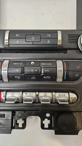 FR3T18E245GA FORD Ac Heater Climate Screen Radio Control #3