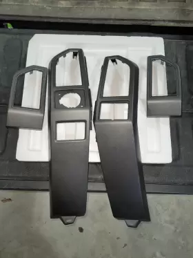 H3CB-25045J79 FORD Vent F250 F350