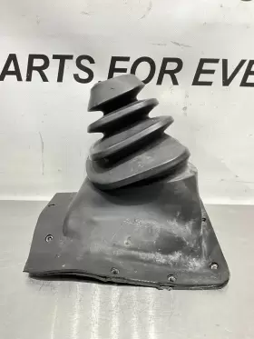 15718188 GENERAL MOTORS Manual Transmission Boot Rubber S10 #2