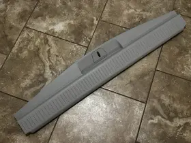 15931759 GENERAL MOTORS Rear Hatch Cargo Gate Sill Scuff Gm