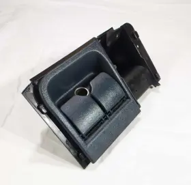 15993278 GENERAL MOTORS Ash Tray Ashtray Outlet Silverado