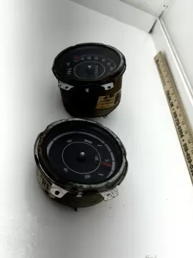 6496912 GENERAL MOTORS Gauges Speedometer Brake Oil Hurst #3