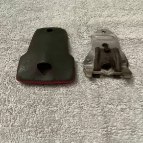 7756115 GENERAL MOTORS Rearview Mirror Bracket Cover Gs Gto