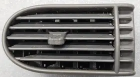 10279475 GM Dash Right Passenger Ac Air Vent Heater Panel