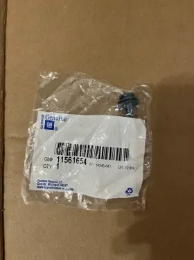 11561654 GM Clip