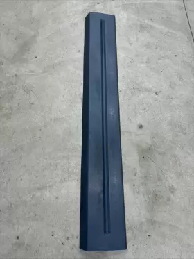 15569517 GM Rear Center Panel 1500 Chevy Gmc