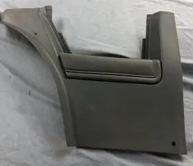 20044095 GM National Quarter Panel Armrest Cutlass Regal #3
