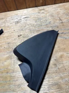 26674986 GM Front Dashboard Left Dash End Cover Cap Buick