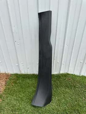 84283042 GM Front Left Driver Door Sill Scuff Plate XT5
