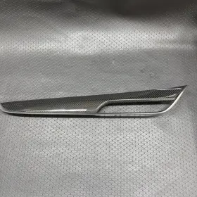 84391045 GM Front Door Interior Panel Carbon Fiber XT6