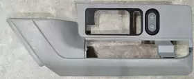 15680757 GM GENERAL MOTORS Rh Passenger Power Door Lock Bezel