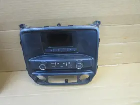 23486608 GMC Radio Climate Control Panel Faceplate Dash