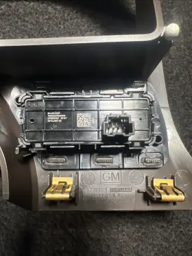84388793 GMC Speedometer Cluster Bezel 2500 Sierra #3