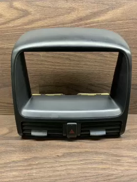 77250-S9AA-0130 HONDA Radio Bezel Center Dash Air Vents Light #2