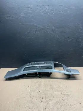 77250-SHJ-A2 HONDA Radio Climate Control Dash Bezel Odyssey #3