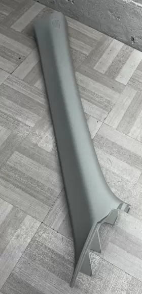 84161-T2A-A01 HONDA Front Right Pillar Garnish Accord
