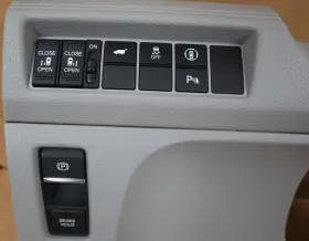 NH836LA HONDA Driver Lower Dash Panel Odyssey #3