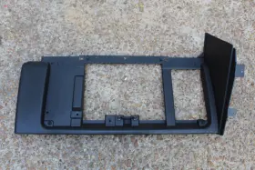 15058433 HUMMER Dash Right Glove Box Frame Cover Panel H2