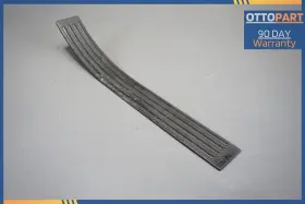 15068084 HUMMER Rear Right Door Sill Scuff Plate Cover H2