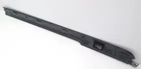 83915-4D000 HYUNDAI Rail Cover Right Center Entourage #2