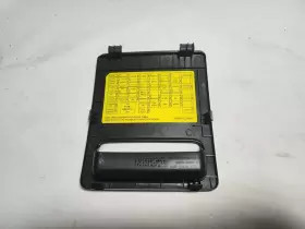 84752-C2000 HYUNDAI Dash Fuse Panel Cover Sonata #3