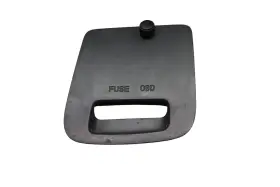 84753-B1020 HYUNDAI Front Dashboard Dash Fuse Box Cover G80
