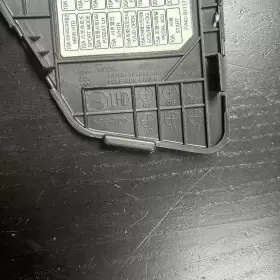 84768-3K500 HYUNDAI Dashboard Fuse Box Panel Cover Sonata #3