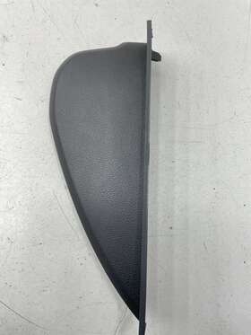 84785S8000 HYUNDAI Palisade Front Right Dash End Cap Cover
