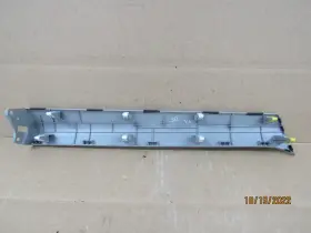 84796-C2000 HYUNDAI Center Dash Molding Sonata #2