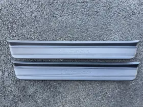 85873N9000 HYUNDAI Front Left Right Door Sill Scuff Plate Set