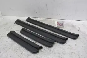 8588534000 HYUNDAI Sill Scuff Plate Driver Passenger Front